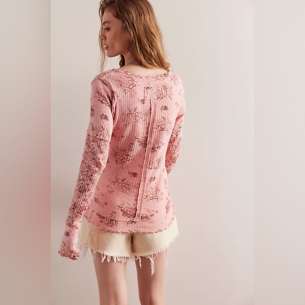 🌻🆕FREE PEOPLE We The Free Clover Printed Thermal-Pink Combo-SIZE Large - Picture 9 of 14
